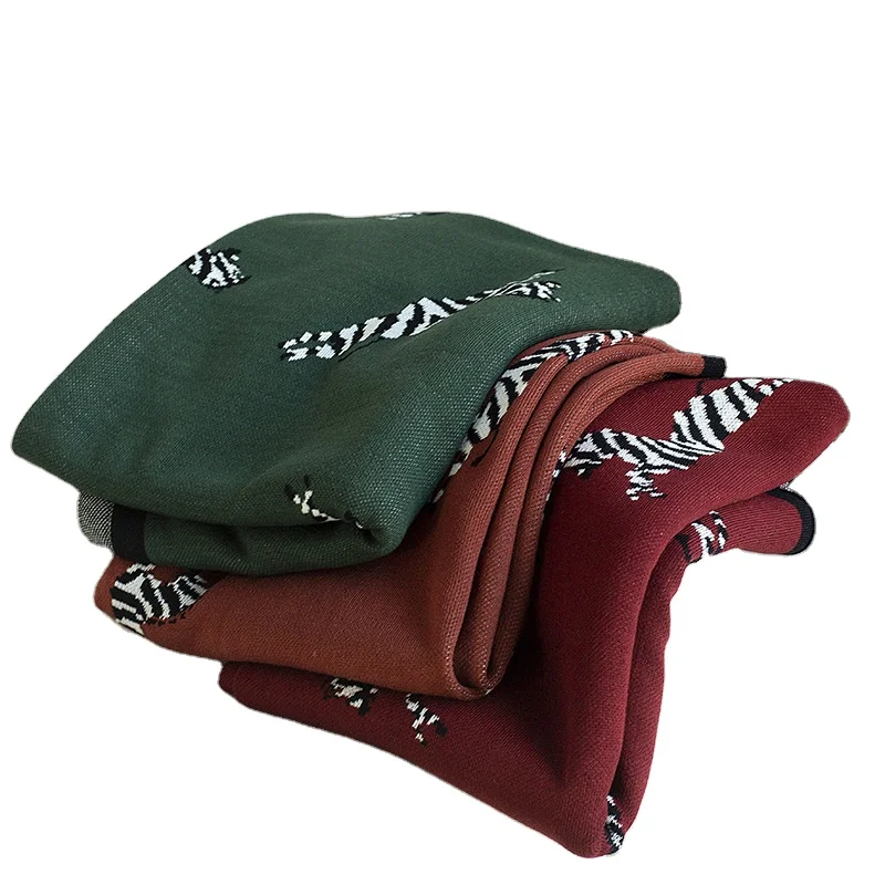 Many discounts in manufacturer wholesale nap blanket Single casual blanket in stock green zebra flower knitted blanket