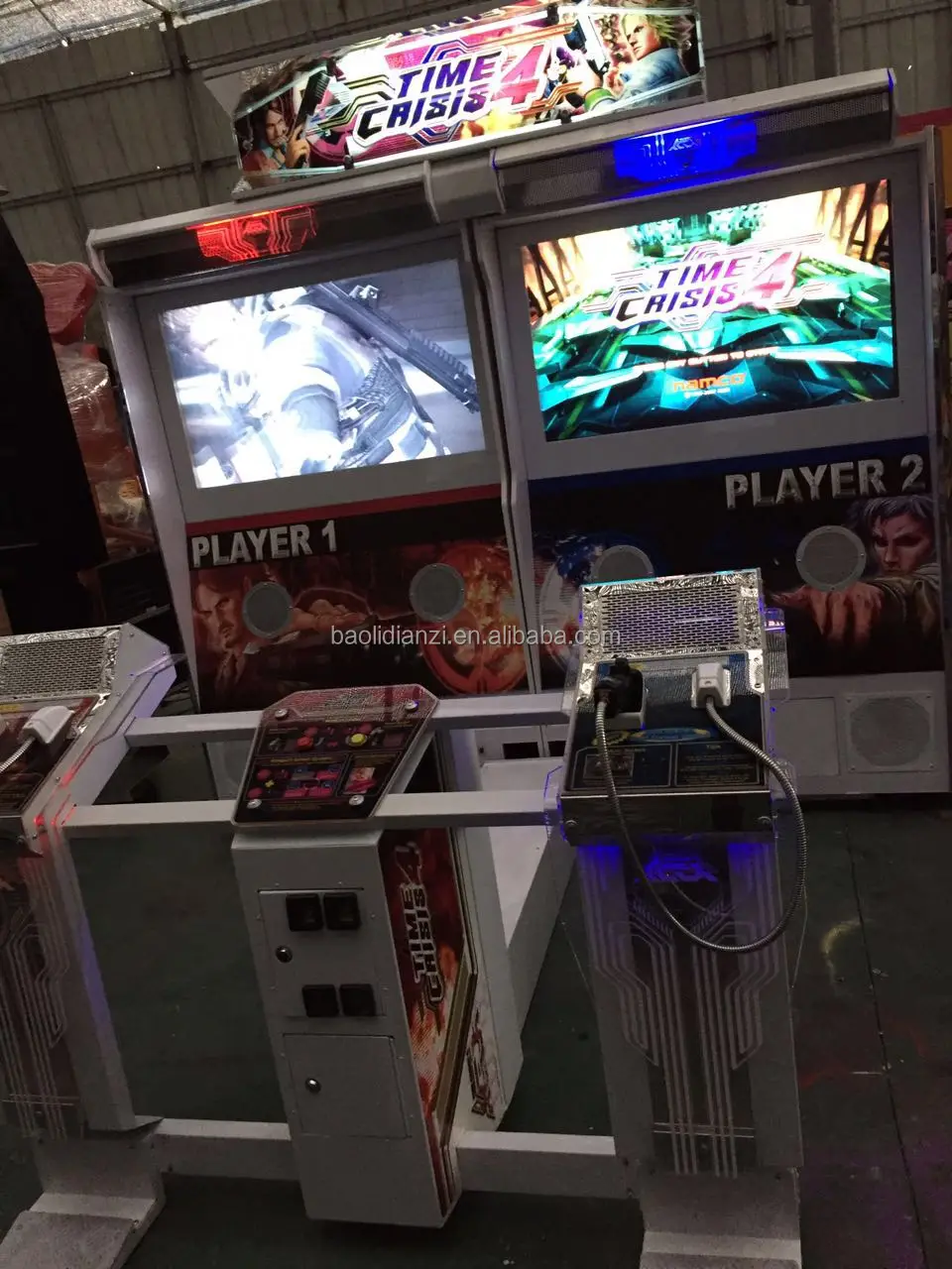 Игровая консоль с 4 поколениями