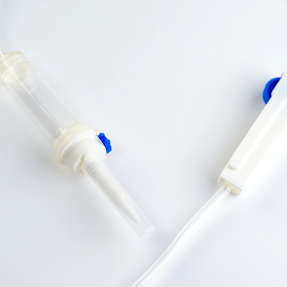 Disposable sterile medical veterinary infusion set with flow regulator calibrated burette 100ml 150ml