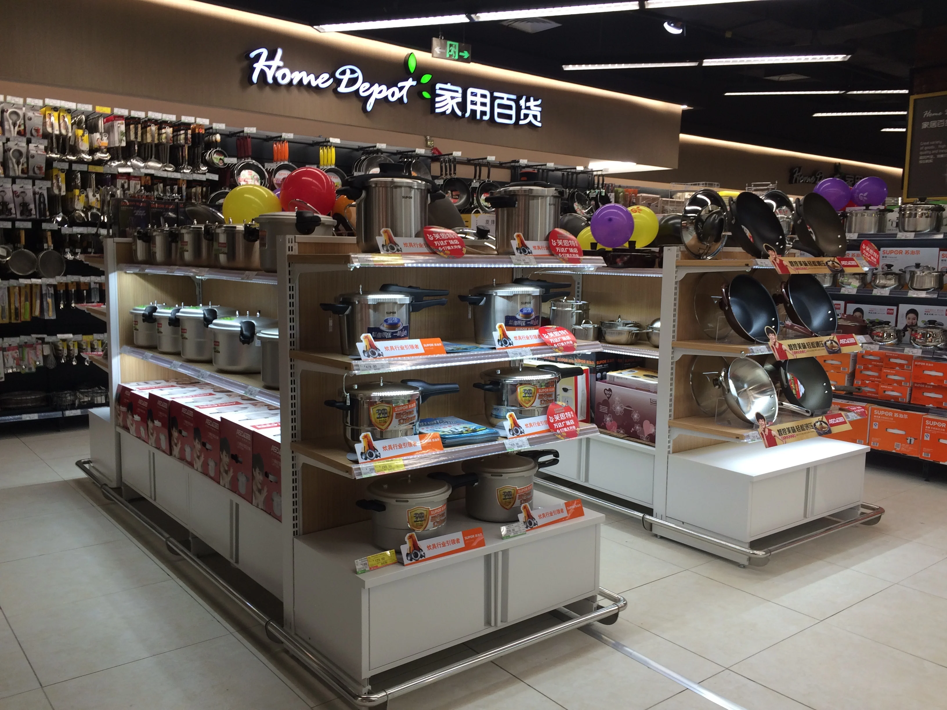 Wholesale Wood Book Store Display Stand Rack Stationery Shop Furniture Design showcase