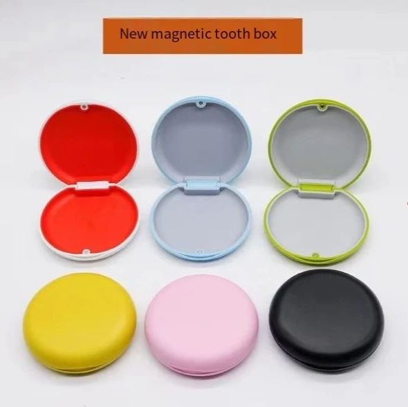 Custom Logo Colorful Plastic Orthodontic Braces Aligner Mouth Guard Case Denture Case Dental Retainer Box Retainer Case