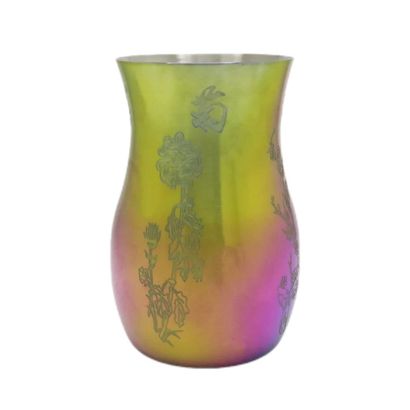 304 Stainless Steel 550ml Wine Decanter Unique Embossed Rotatable Metal Wine Glass Decanter High Quality New Design