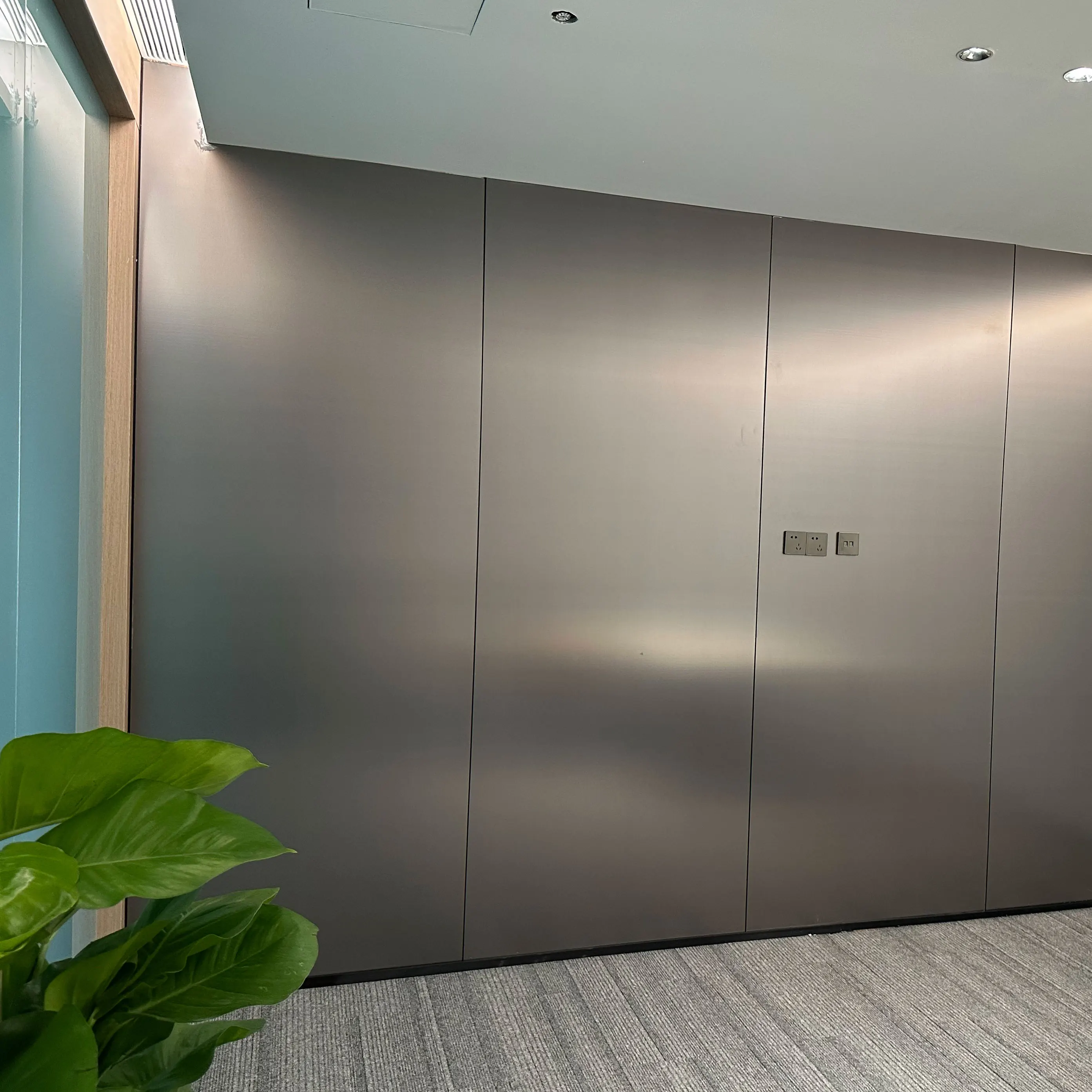 Pvc Materials Metal Texture Plate Carbon Crystal / Bamboo Charcoal Wood Veneer Wall Panel & Board