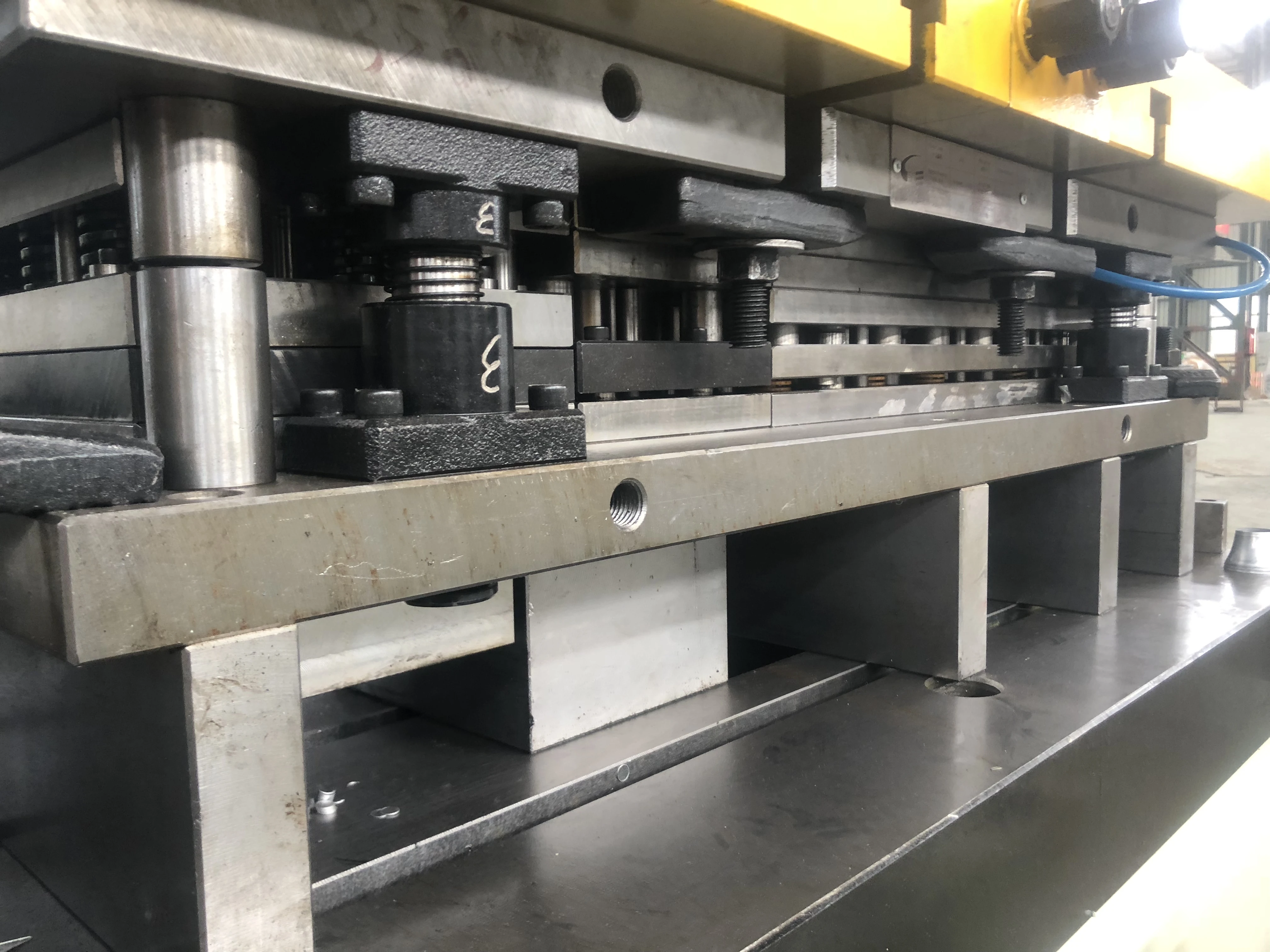 BESCO Metal Stamping Die Terminal Insert Die Stamping Parts Mold Precision Metal Mould