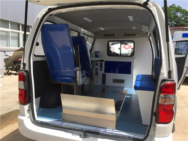 Hospital ICU Doctor Car Mobile Ambulance Rescue Vehicle