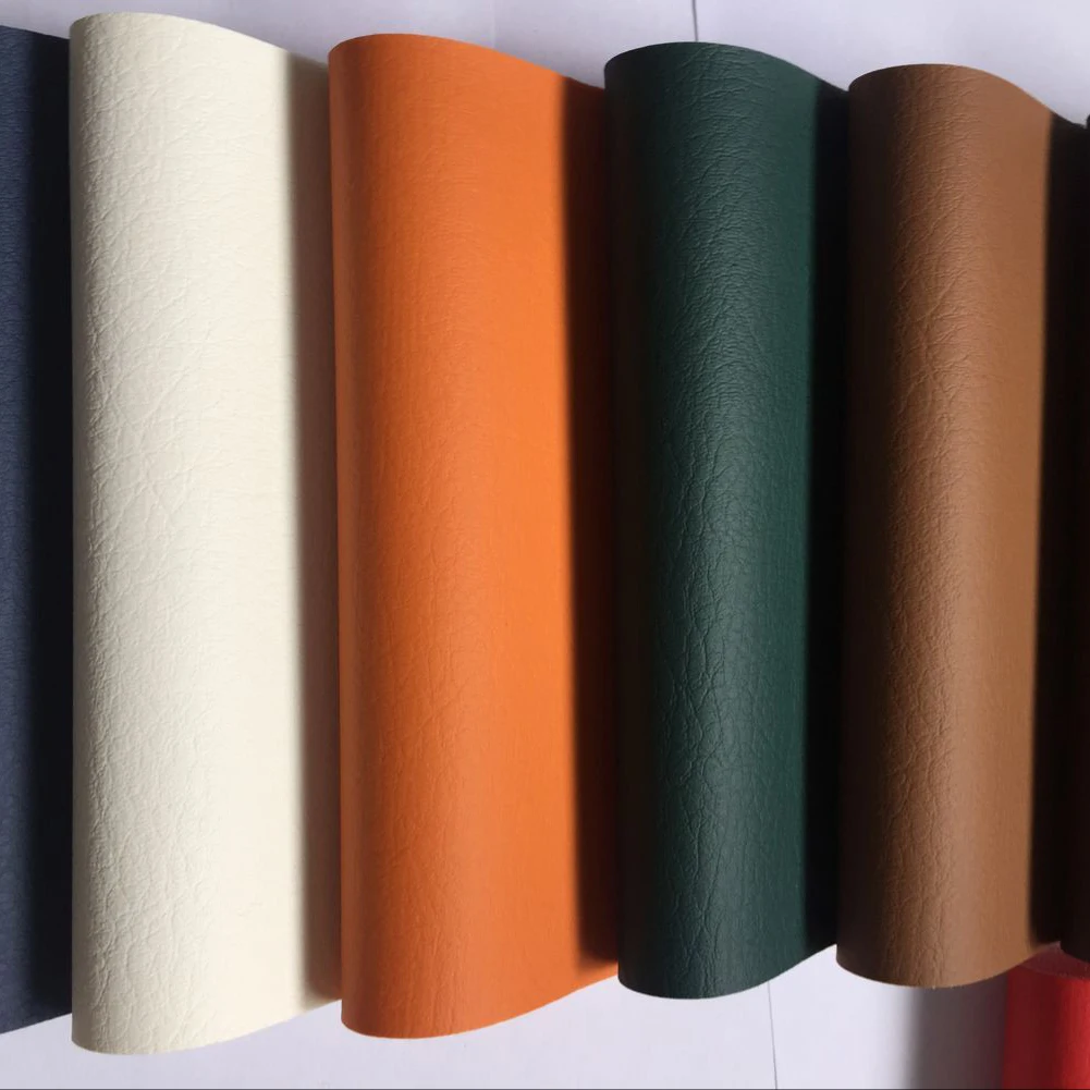 Фабричная оптовая продажа, супер дешевая кожаная ткань из ПВХ, черная однотонная кожаная ткань, в наличии