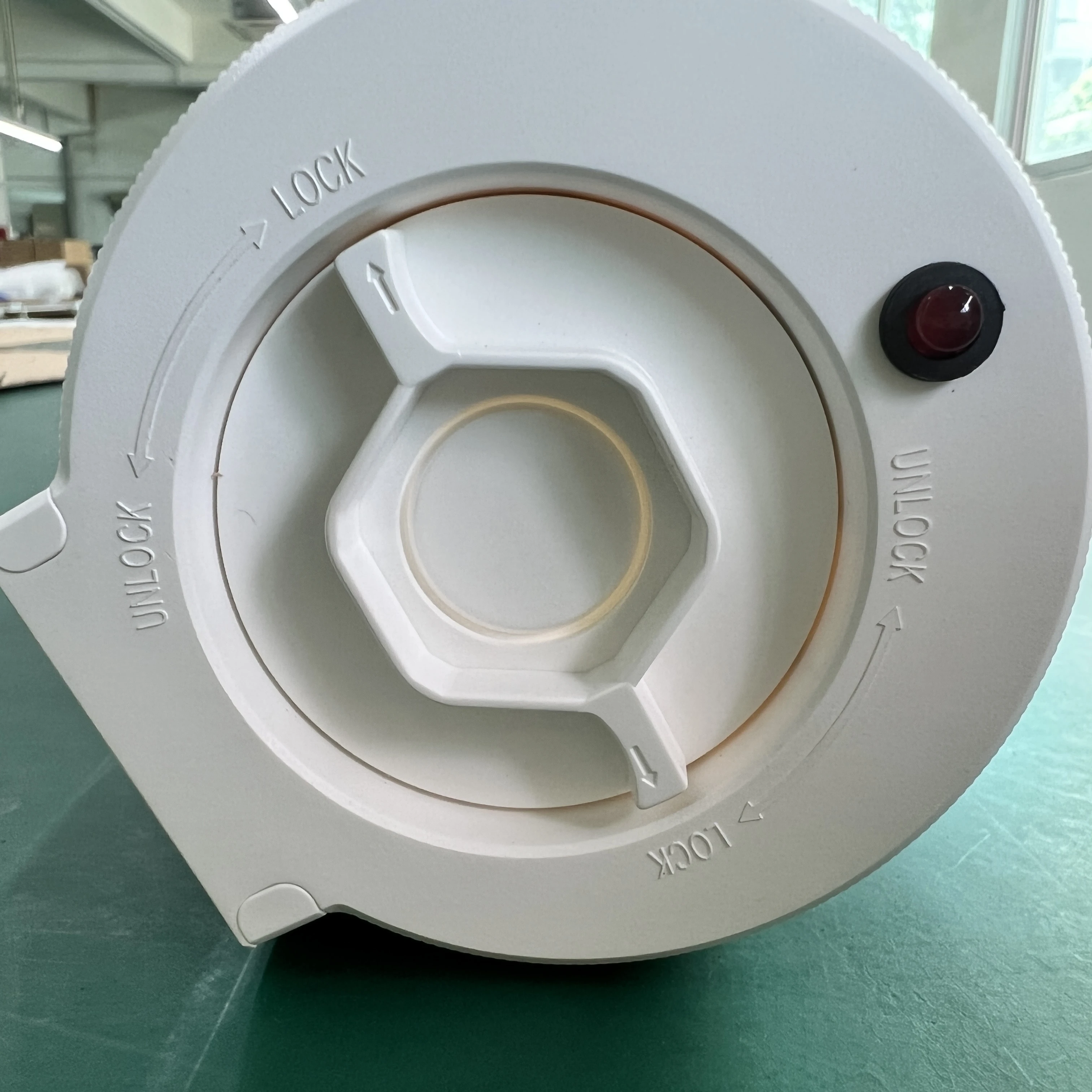 Emergency 3 hours LED tube light LED emergency backup lighting kit IP66 LED Vapor Tight Garage Light Fixture 5000K Daylight