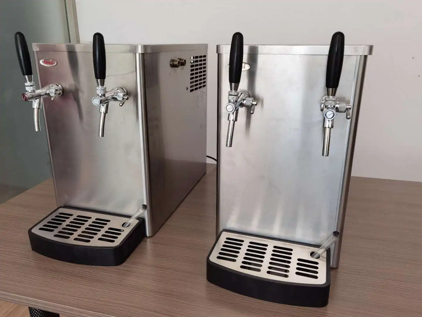 Table top draft beer dispenser cooler with CE