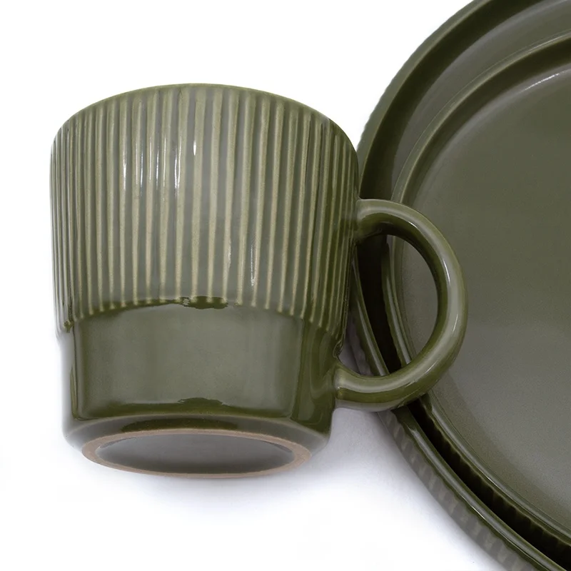 china Embossed dark green glazed luxurious Eco-friendly Stoneware dinnerware sets for Europe market popular tableware set