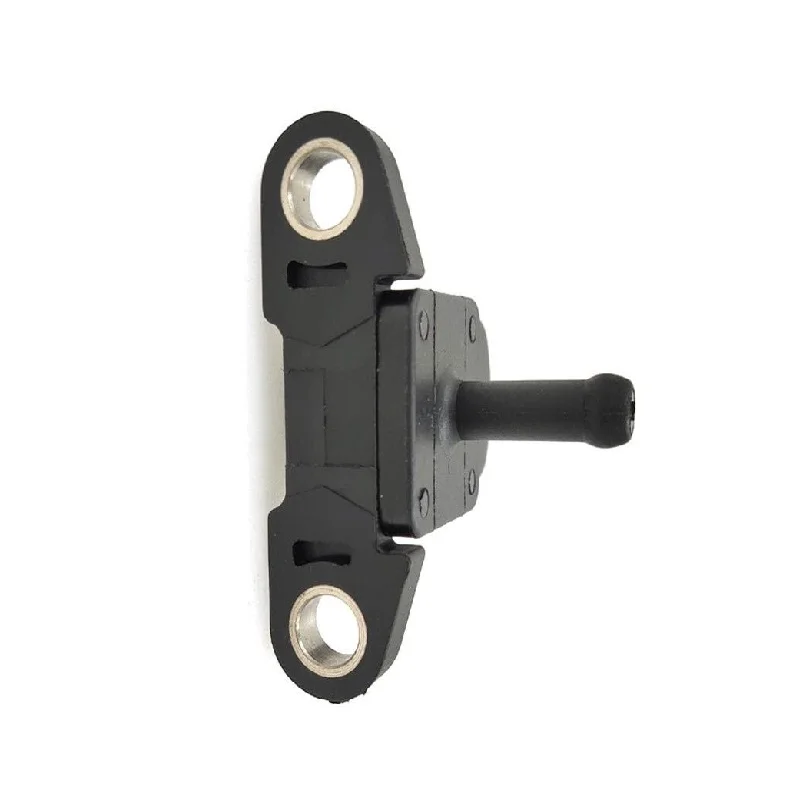 Suitable for 6HK1 excavator engine oil pressure atmosphere sensor switch 1802200140