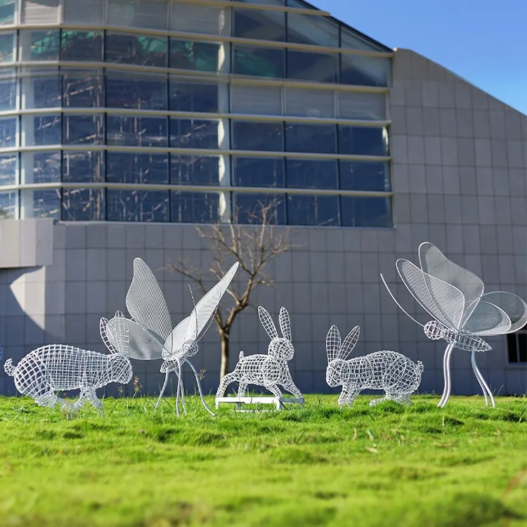 Customizable Outdoor Wrought Iron Butterfly Hollow Art Metal Decoration Garden Park Square Large Decoration