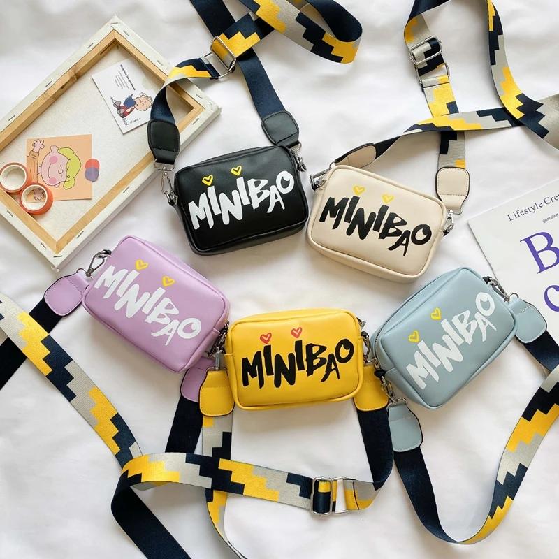 2020 New Purse for Girls Kids Carton Letter bags cute Bags meaagers Purse for wholesale