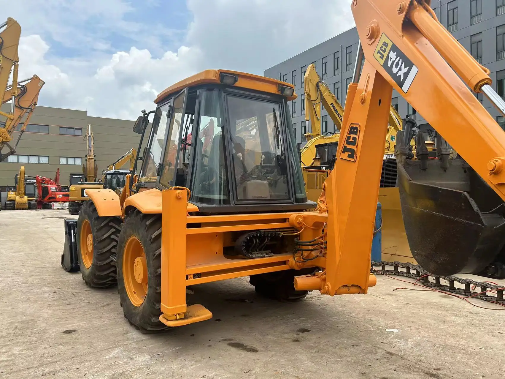 used JCB4CX Backhoe loader 4 drive multi -function mining and shovel secondhand JCB excavator equipment in good condition