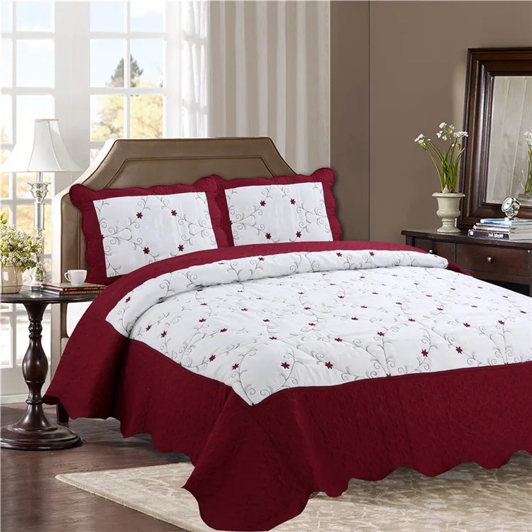 Luxury Bedding Burgundy Comforter Sets Embroidery Quilts Microfiber Quilt Colcha Bedspreads Coverlet Quilted Bedspread