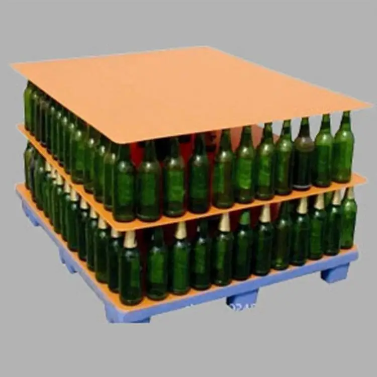 Plastic corrugated sheet for bottles layer pallet