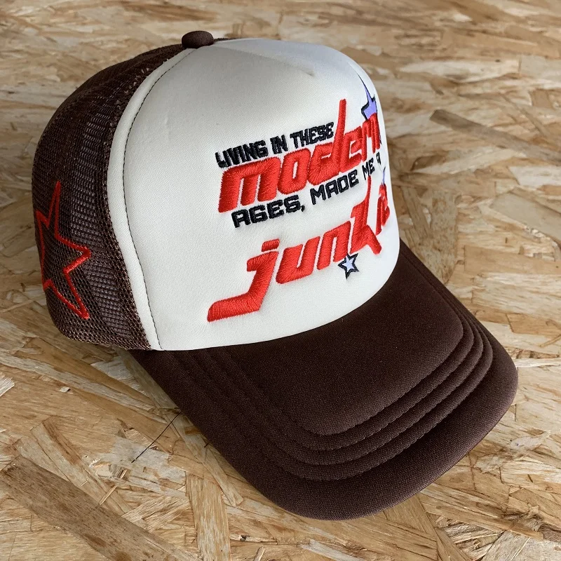 Custom high quality embroidery trucker hats trucker caps with screen printing logo plain foam trucker caps