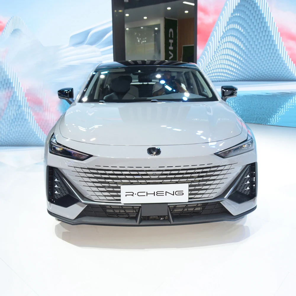 Uni V changan 2025 china changan 2.0t turbo gasoline sedan gas petrol vehicle at good price