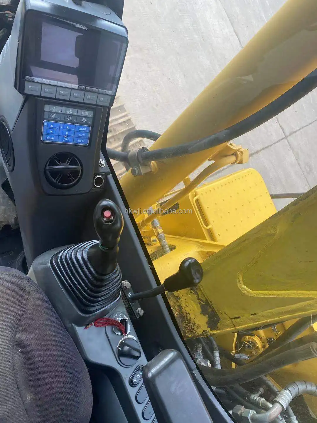 Б/у экскаватор Komatsu PC60/б/у мини-экскаватор komatsu