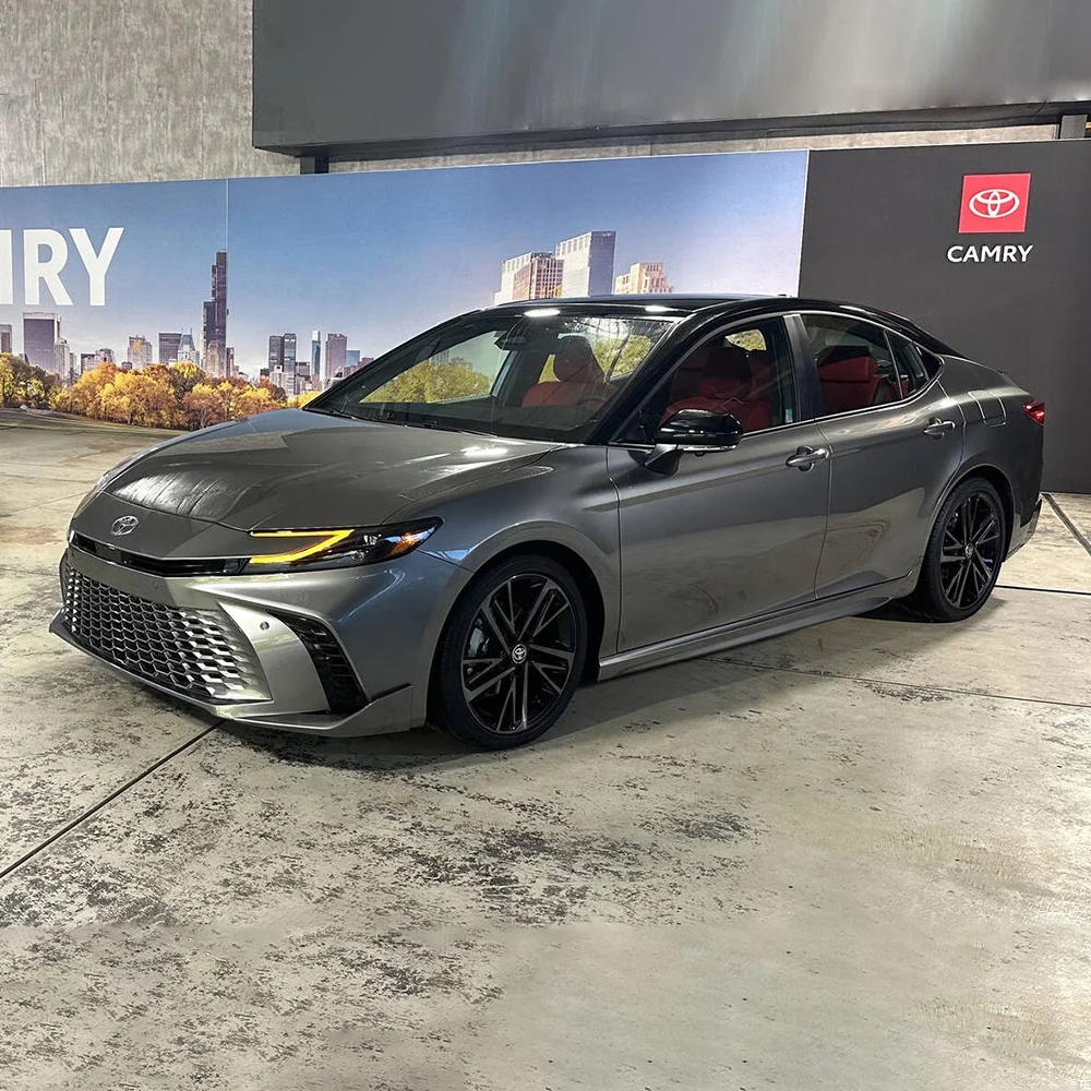 Prepayments Booking New Energy Vehicles 2024 Mid-Size Car 4-door 5-seater Sedan Used Cars Toyota Camry Hybrid for Toyota Camry