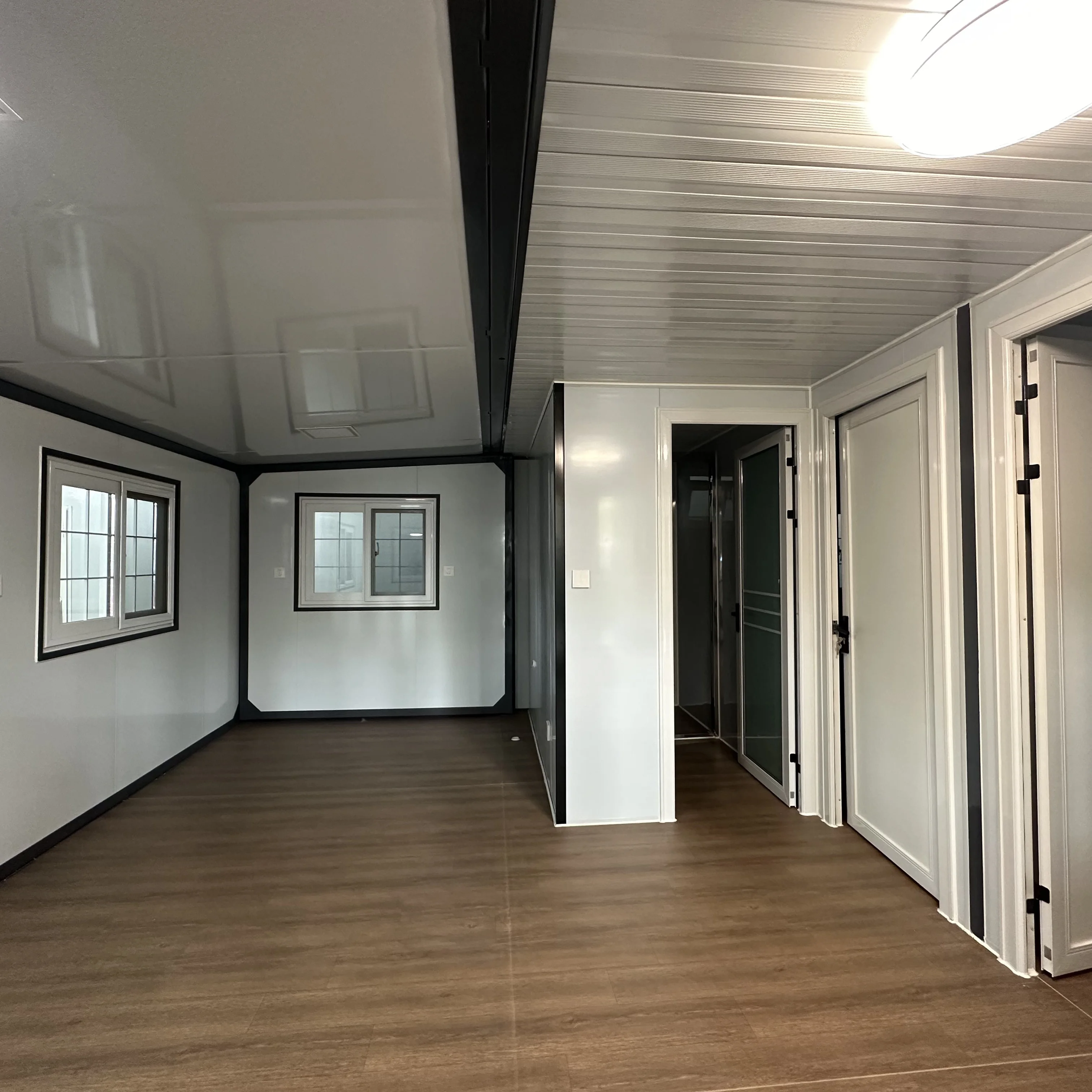 WinFair 2 Bedroom Container House 20Ft Prefabricated Mobile Home Expandable and Modern Ready-Made Tiny Home