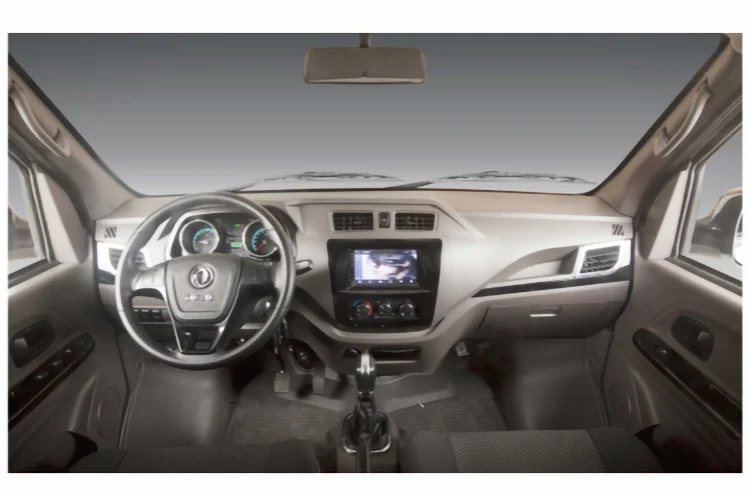  Factory direct sales Dongfeng electric cargo passengers van 90km/h high speed ev new energy
