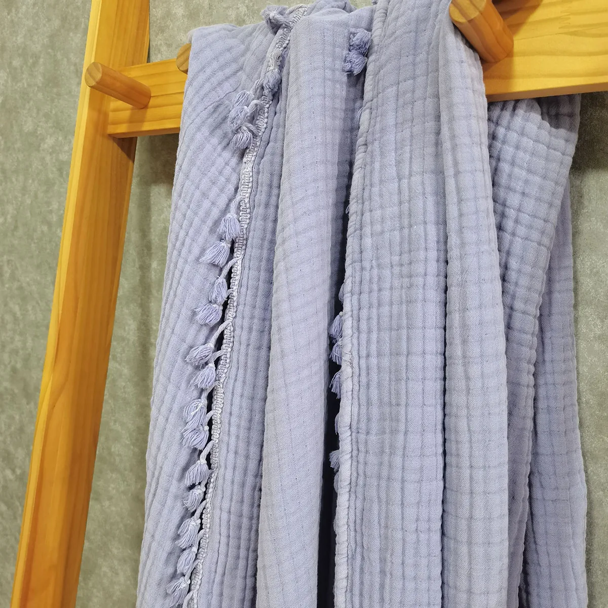 Promotion wholesale 100% Cotton gauze 4 layers 6 layers 8 layers customize stonewashed colors muslin throws blankets