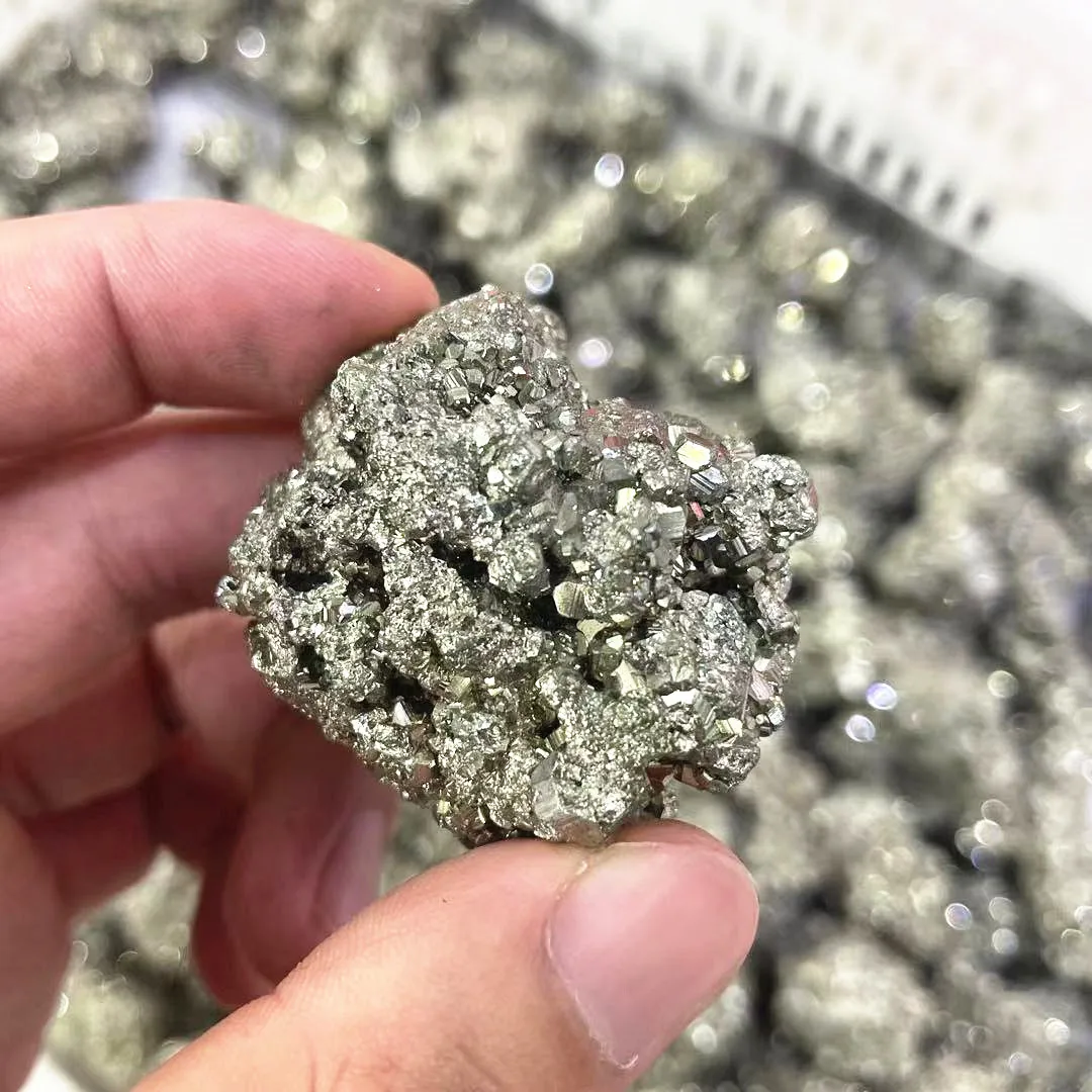 Hot Sale Pyrites Gifts Ore Specimen Natural Stone Pyrites cluster