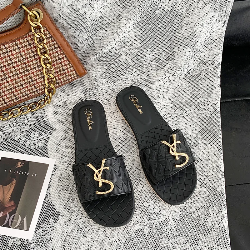 2021 new designer popular Summer flat women slippers female slides for ladies fashion shoes women sandals
