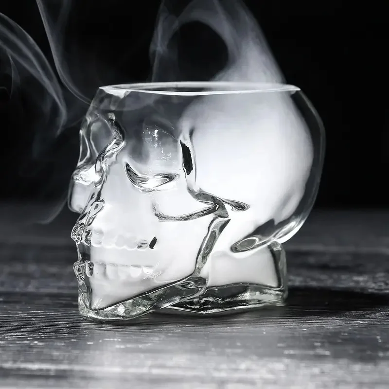 Wholesale Skull Shaped Glass Cup Crystal Wine Glass Creative Cocktail Glass