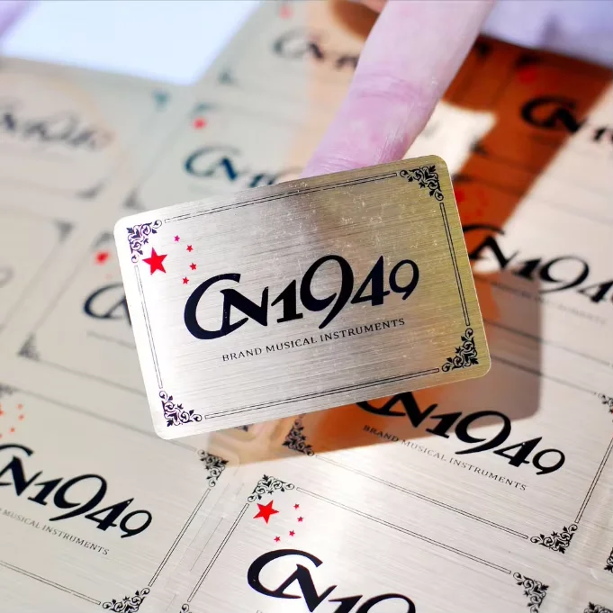 Factory Price Custom adhesive sticker color waterproof label sticker