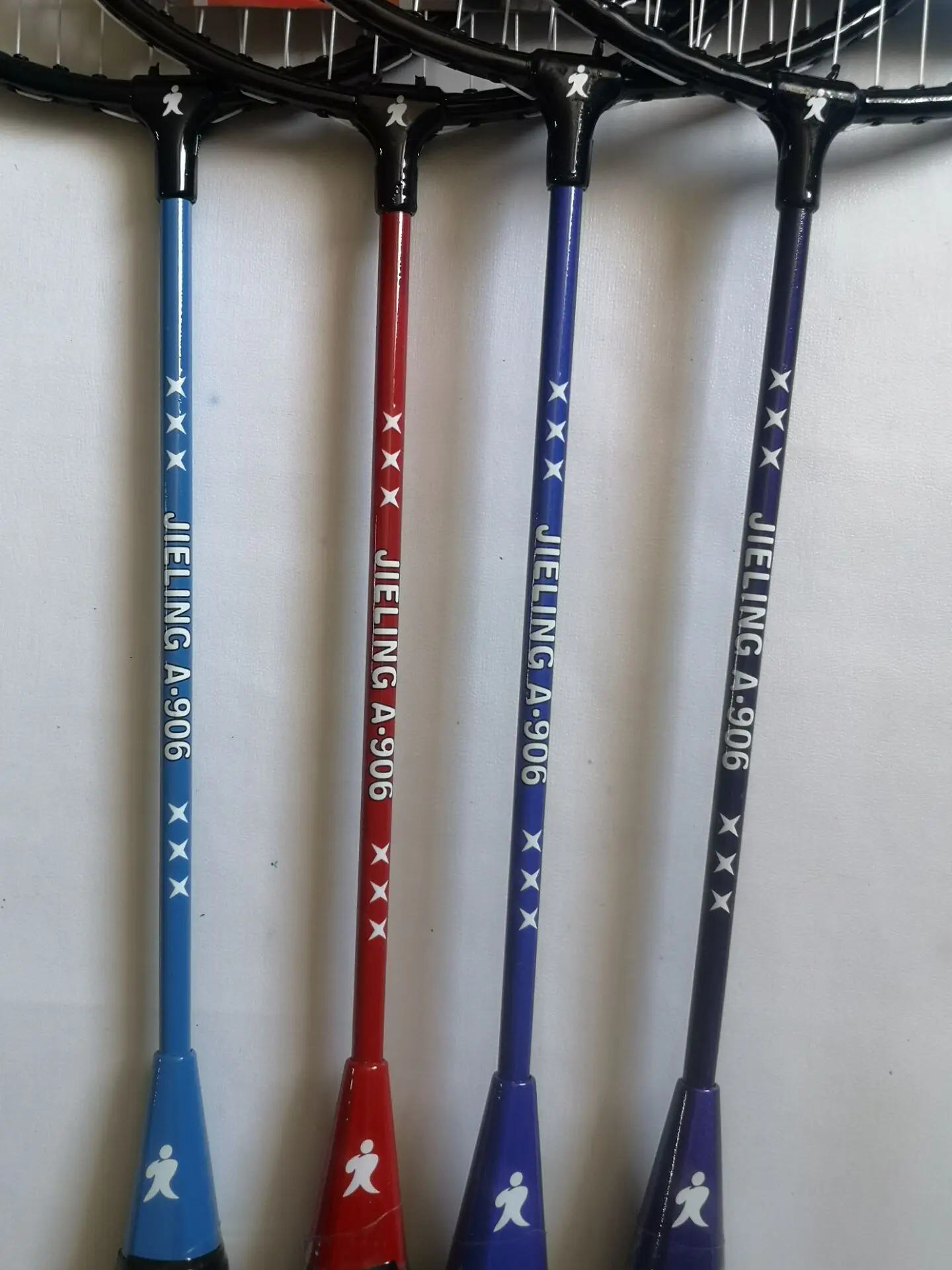2022 ракетка для бадминтона, деревянная ручка, прочная, оптовая продажа, изготовленная на заказ ракетка для бадминтона