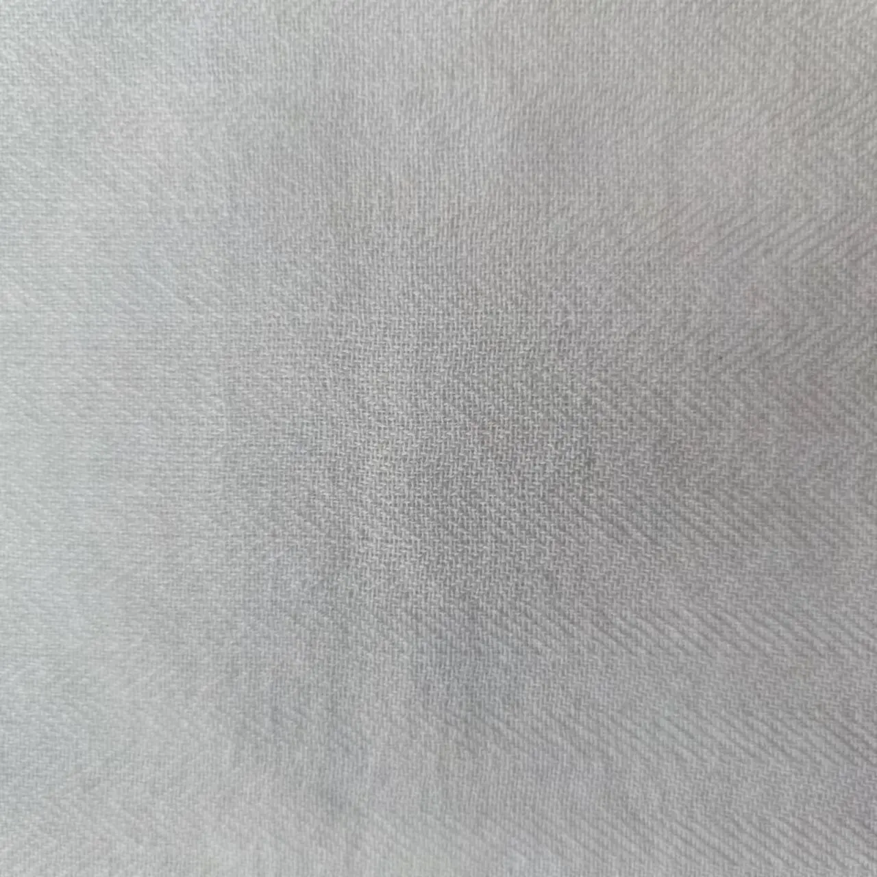 High Quality Newest Herringbone 20% silk+ 80% wool Blend fabric/100% Pure Wool Fabric for garment for Scarf Factory Direct