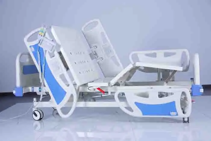 Factory Supply three function electric hospital bed high quality clinic medical bed for sale