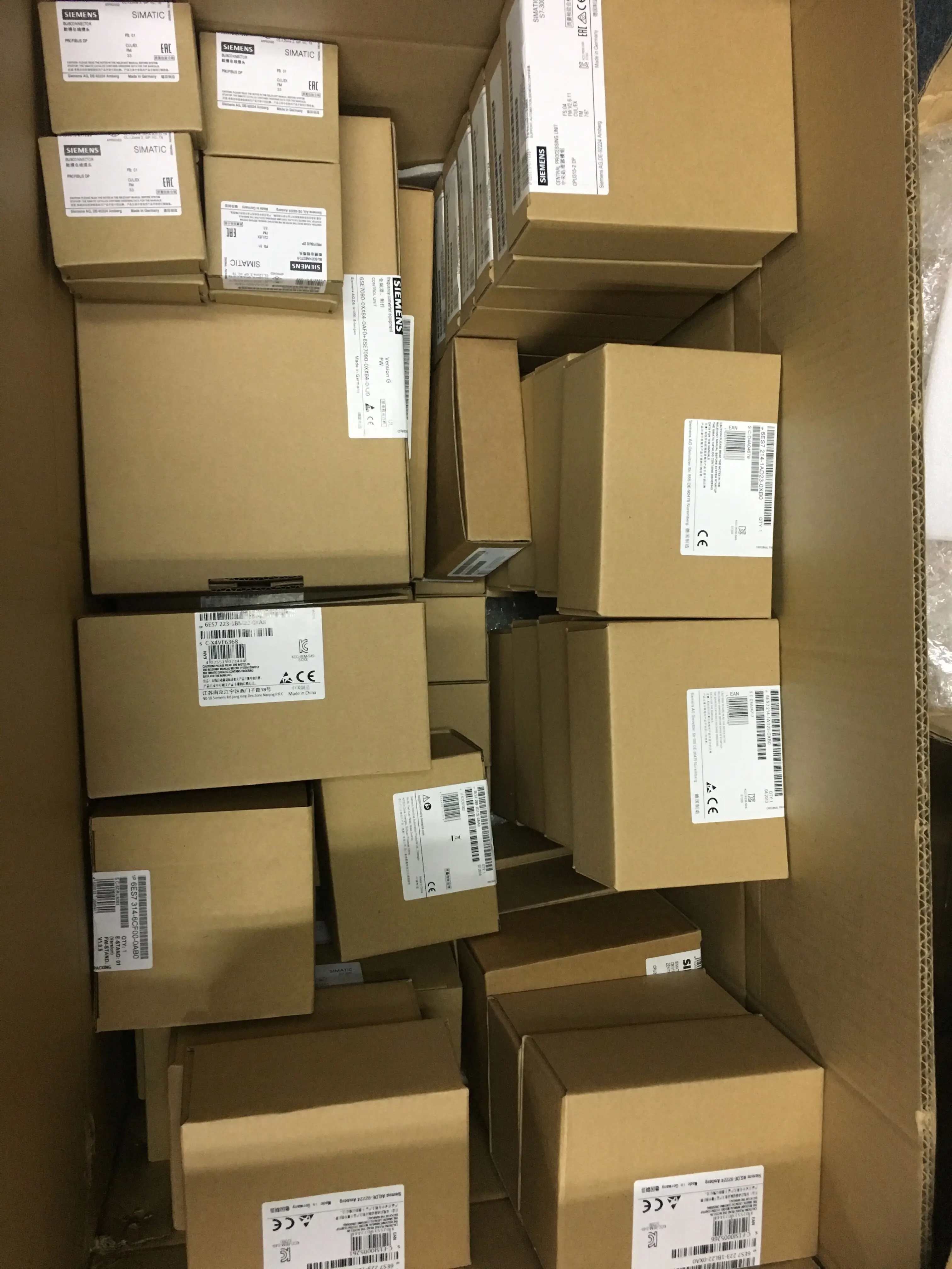 6ES7288-3AR04-0AA0    S7-200 PLC SMART EM AR04 RTD Input Module  6ES7 288-3AR04-0AA0