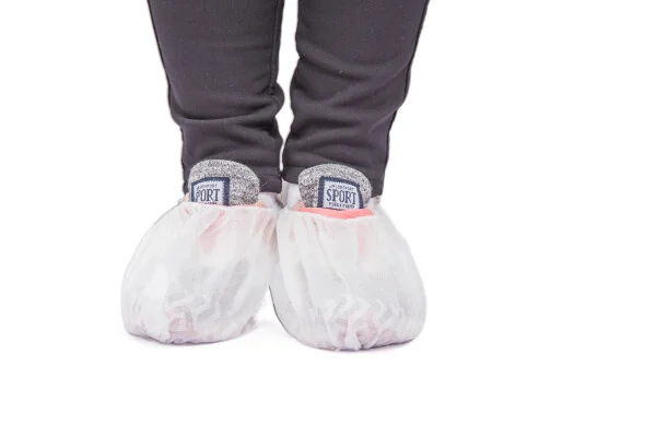 Chinese Manufacturer Medical Shoe Cover Use Non-Slip Shoe Cover Disposable Non-Woven Surgical PP CPE Shoe Cover