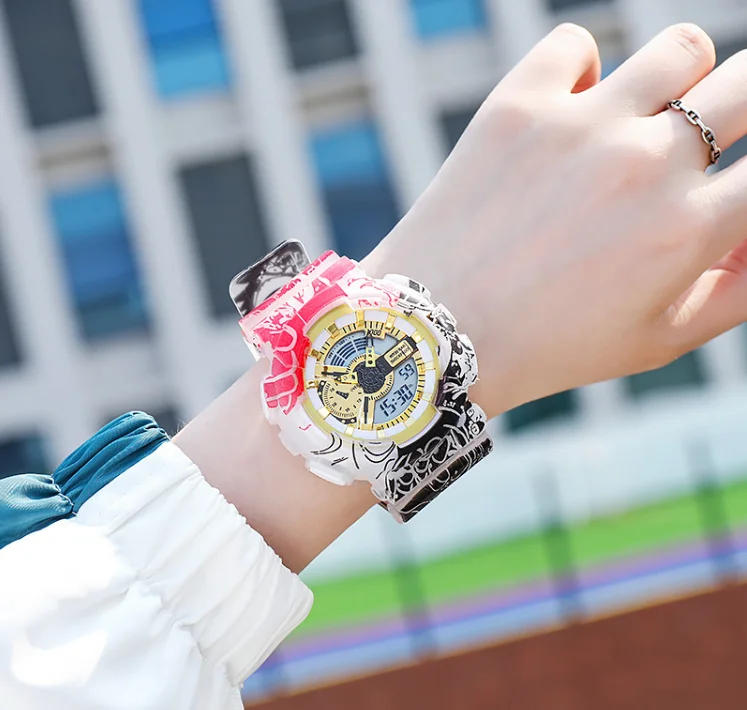 Cool One Piece Co-branded Digital Watch Cheap Life Waterproof Beautiful Digital Watch Hot sale in 2021