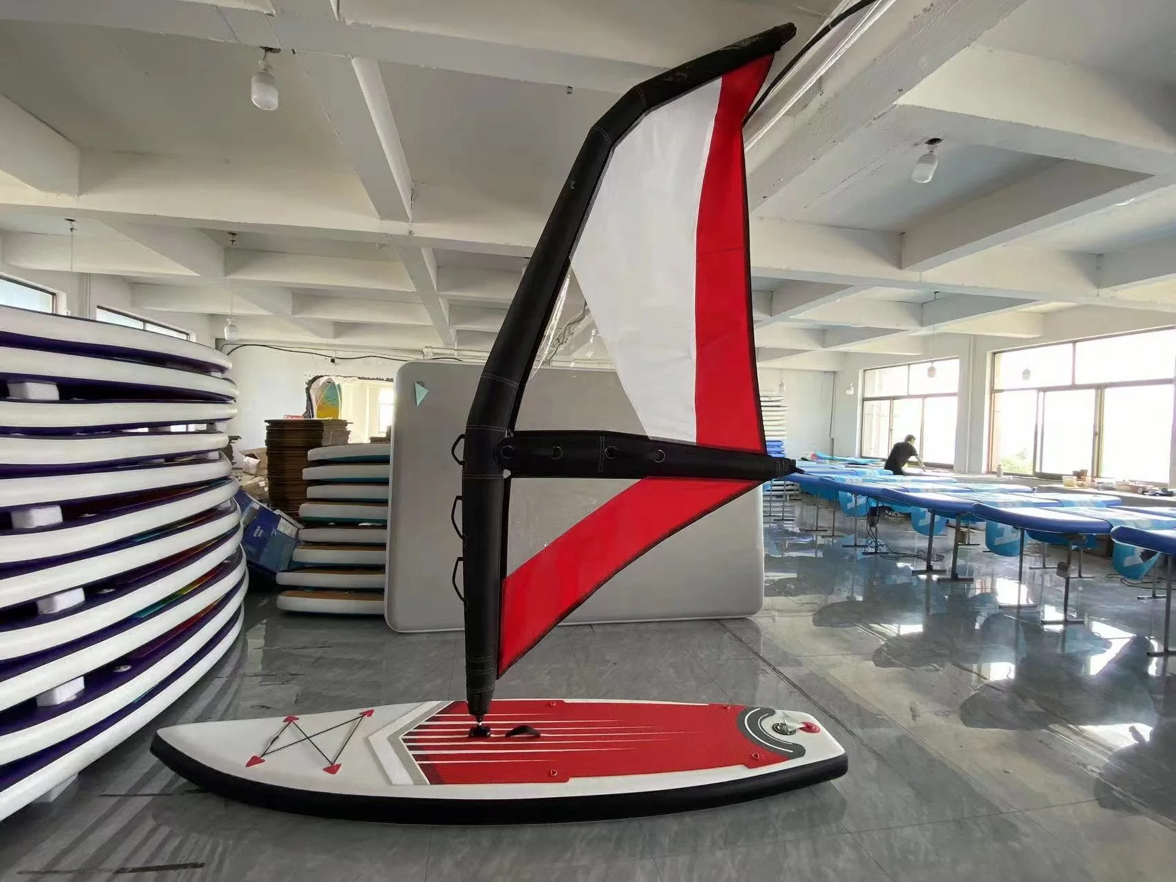 OEM windsurf board with sail Inflatable windsurfing kitesurfing board Sapboard Isup paddle board water sports