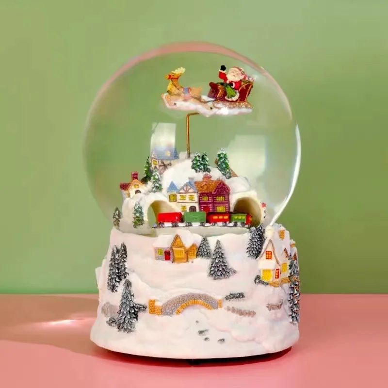 Wholesale snow ball customized Water globe Cute design Christmas Santa Claus snow globe