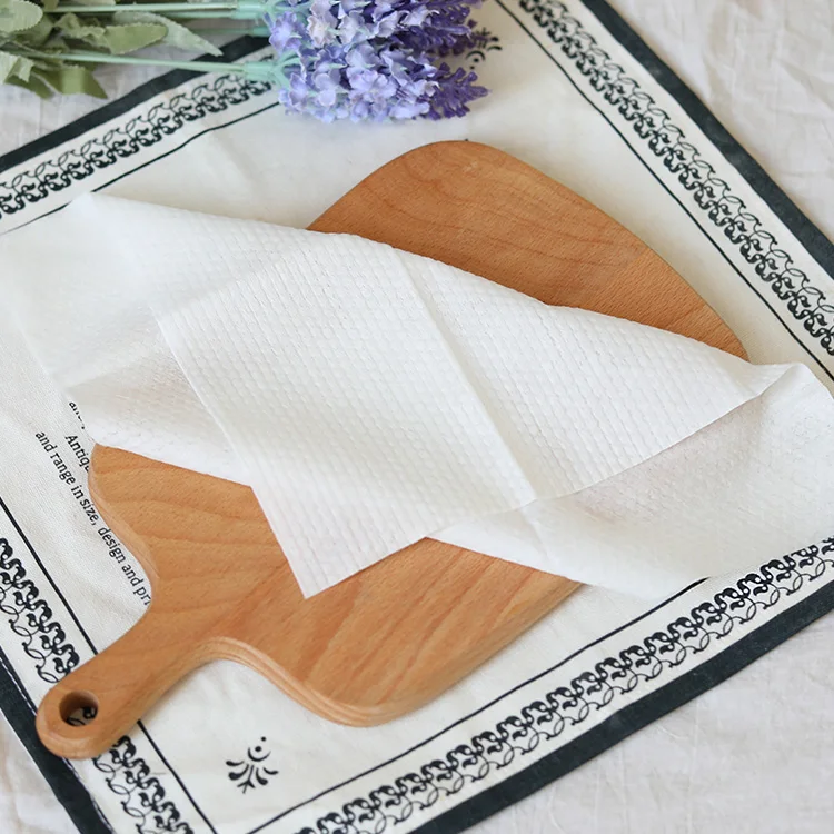 Disposable face hand wet wipes for restaurant coffee shop Pearl printing non-woven