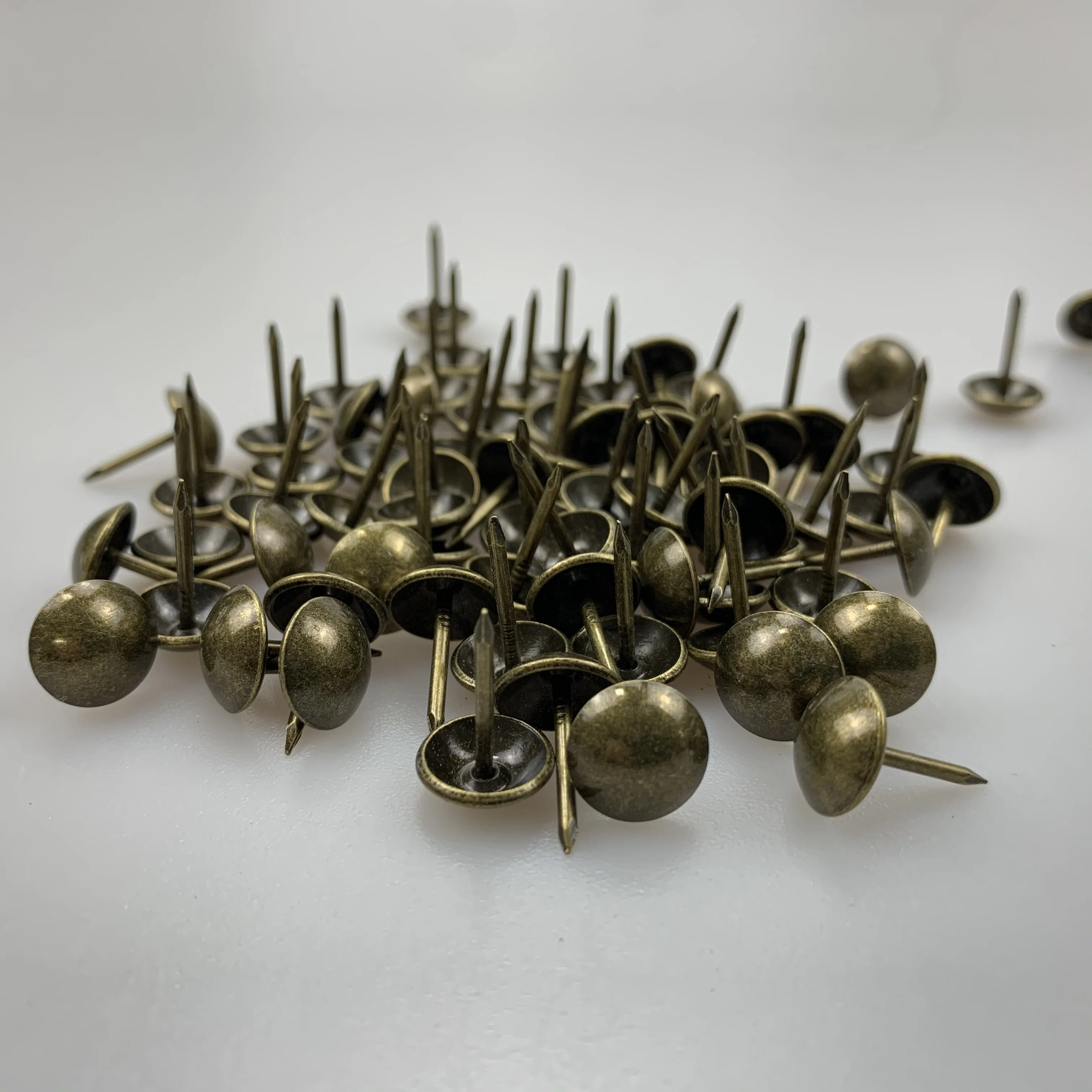 Manufacturer Sofa Furniture Accessories Iron Golden Silver Bronze Brown Upholstery Tacks Decorate Nail for Sofa Chair