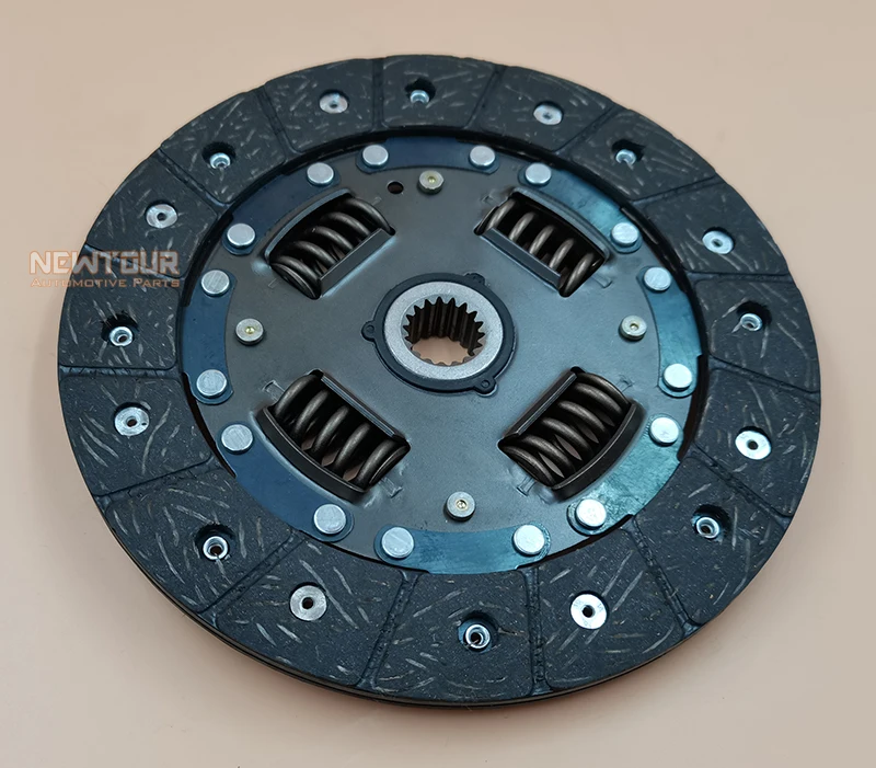 automotive parts car auto spare parts clutch plate cover Clutch Kit for Chery Q21 Q22 K06 accessories