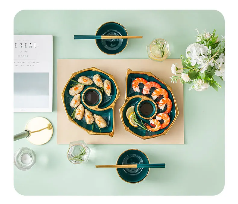 Modern Luxury Golden Edge Conch Shaped Dinner Plate Ceramic Dinner Plate Creative Tableware