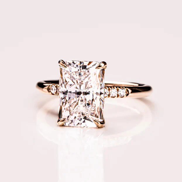 Custom Costume Jewelry Manufacturer Wedding Zircon Diamond Radiant Design 925 Silver Ring