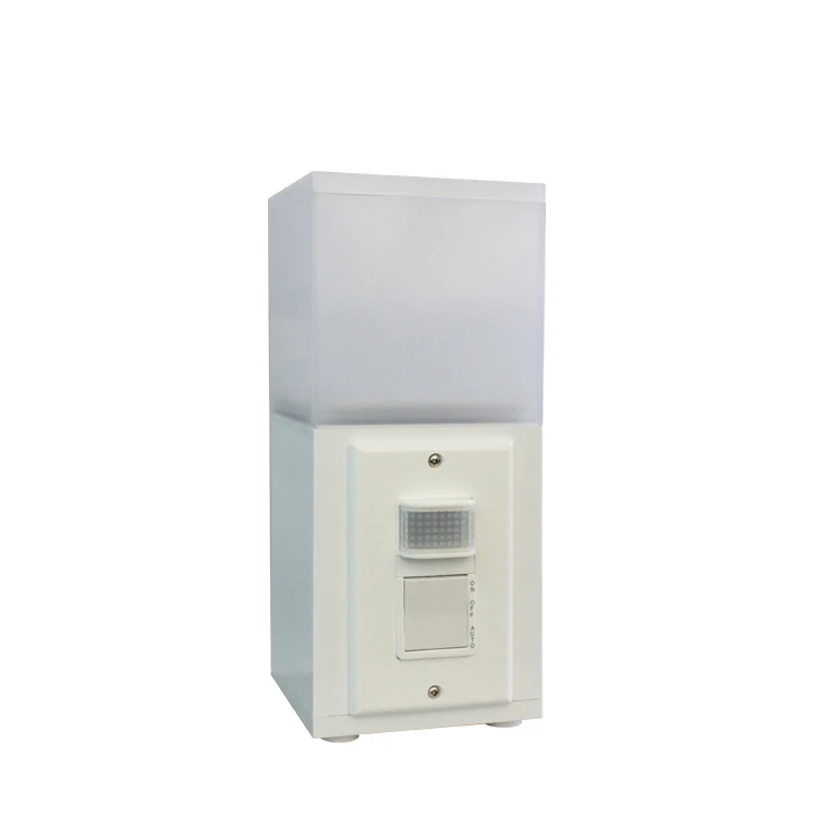 Pdlux PD-PIR2026 Automatic Smart Mini LED Night Light - PIR Motion Sensor for Bedroom