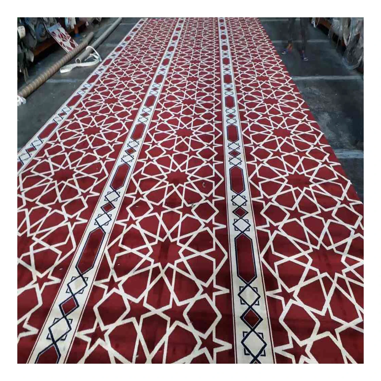 10mm Soft High quality anti slip PP Solution Dyed Mosque Carpet Design Carpet