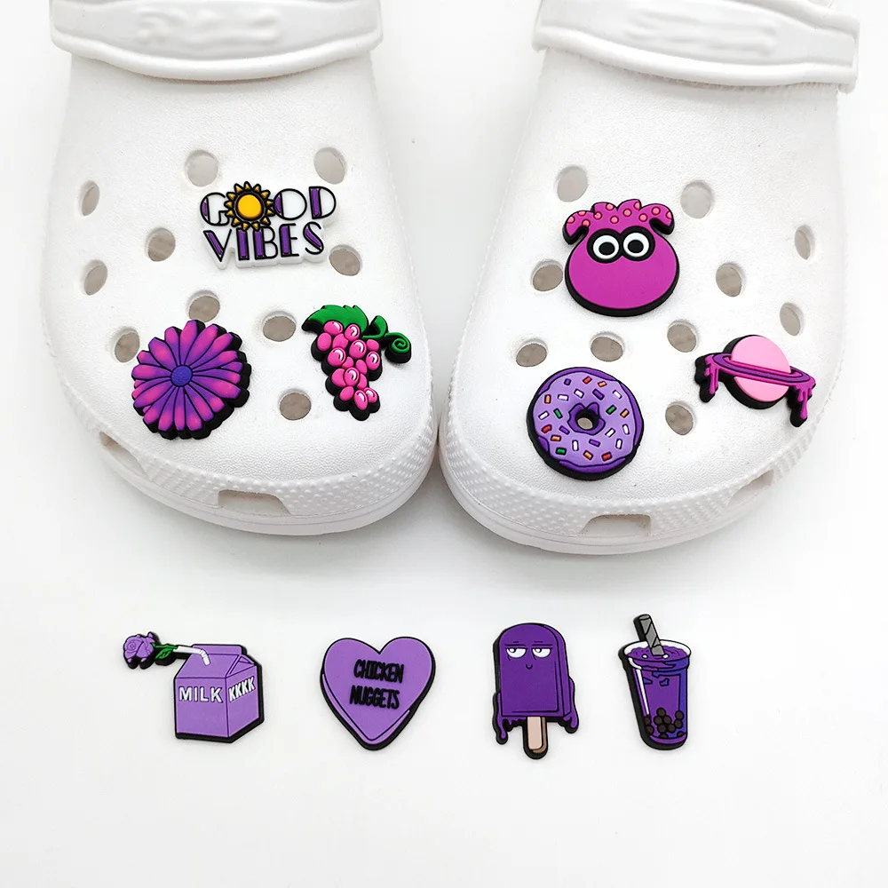 2023 PVC Shoes Decorations Decor Accessories Women Wholesale Purple Color Clogs Shoe Croc Charm for Bubble Slides