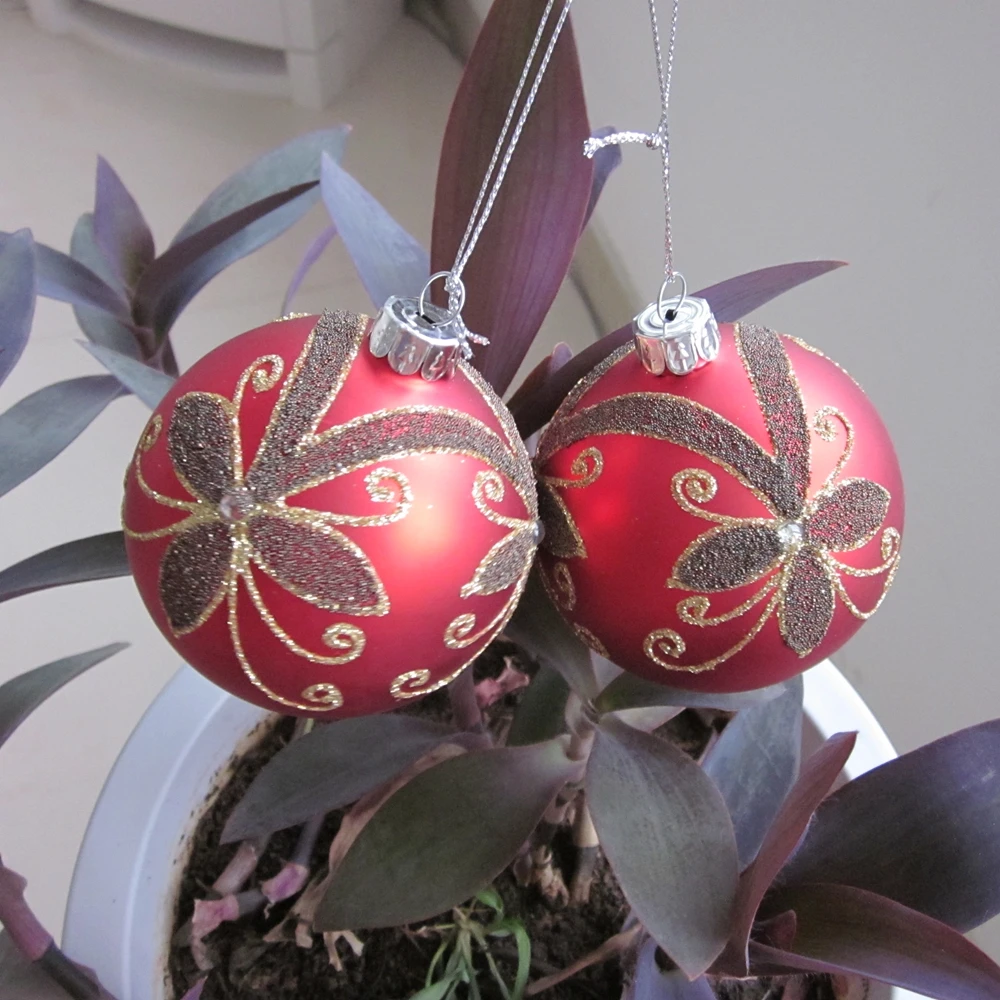Decorative Christmas glass balls