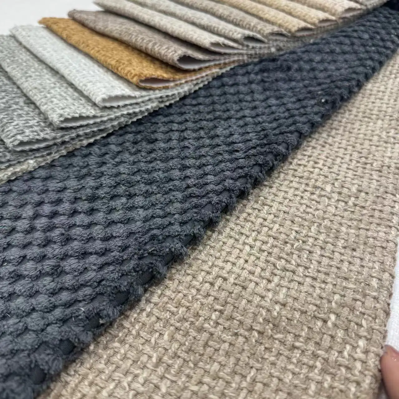 AUDI Wholesale chenille jacquard Sofa Fabric For Home Textile woven Upholstery sofa fabrics 100%polyester chenille fabrics