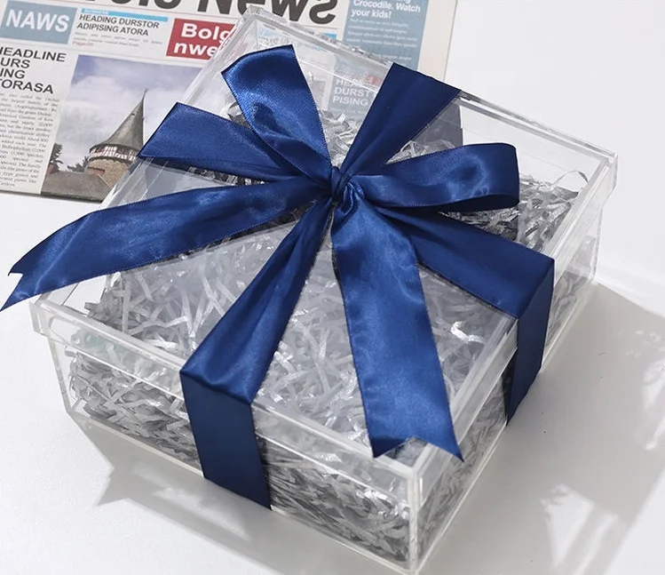 Hot-Selling Clear 20X20X10Cm Luxury Acrylic Ps Plastic Wedding Events Bridesmaid Gift Box Souvenir Gift Box