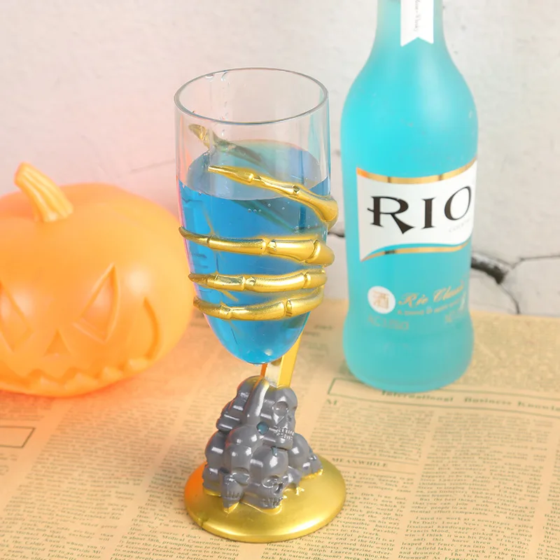 Creative Ghost Claw Hand Glass Goblet Personality Ghost Head Skull Head Paw Whiskey Beer Wine Glass Simulation Wine Glass